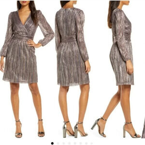 Julia Jordan V-Neck Metallic Stripe Mini Dress, Long Sleeve, Lined, size 4, EUC!